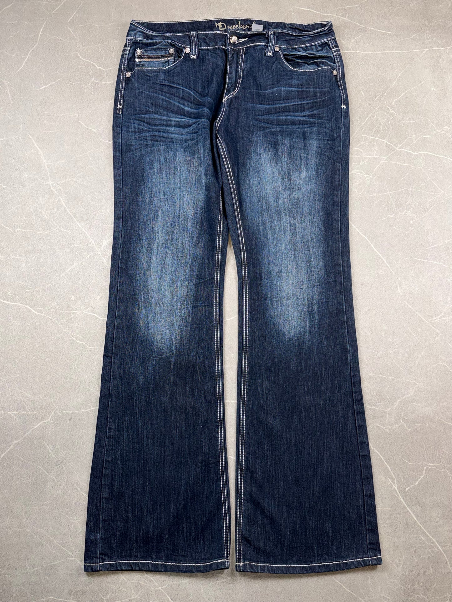 ND Weekend Jeans Bootcut Mid Rise // XL