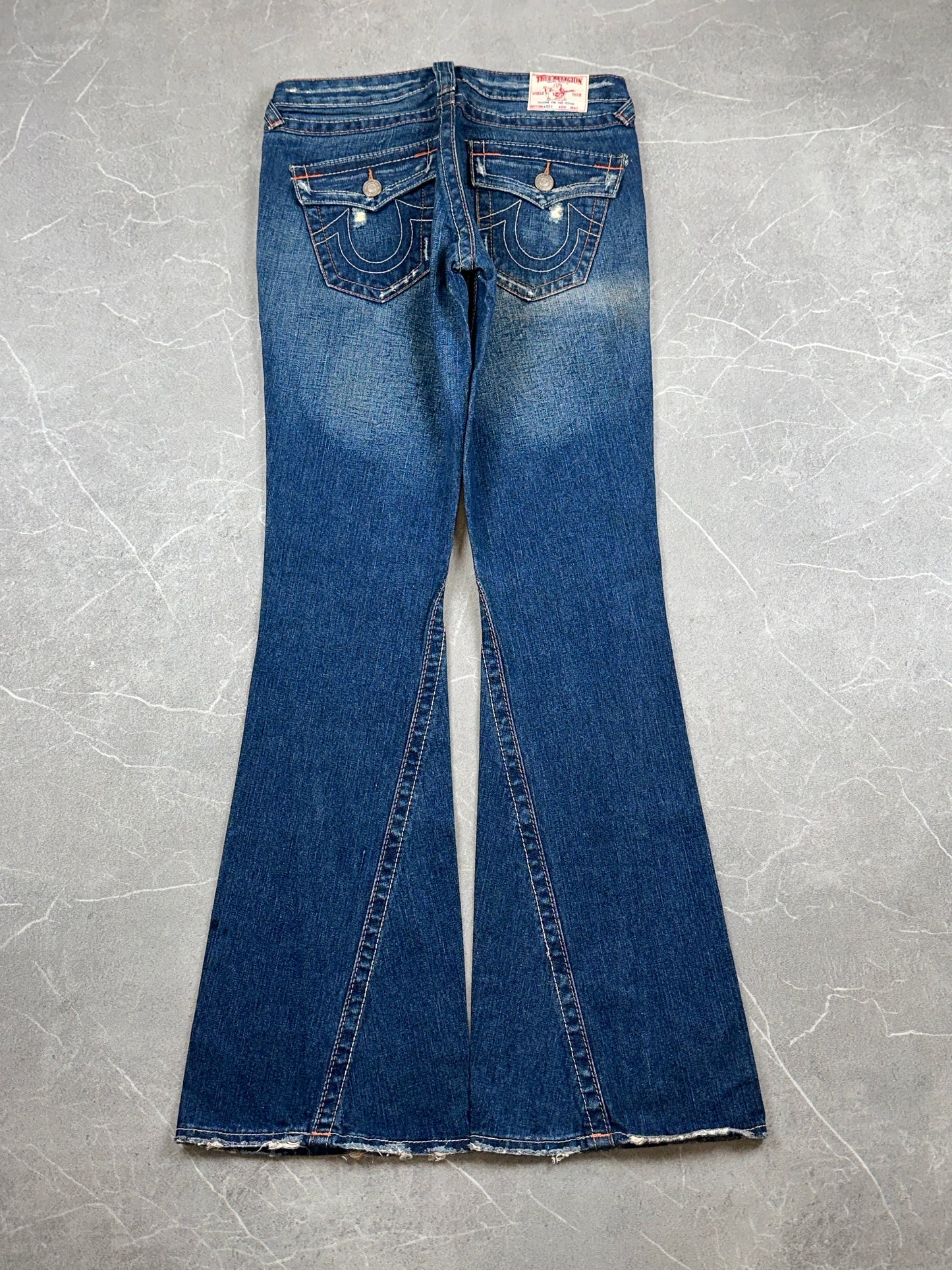 True Religion Flared Low Rise // 28 (M)