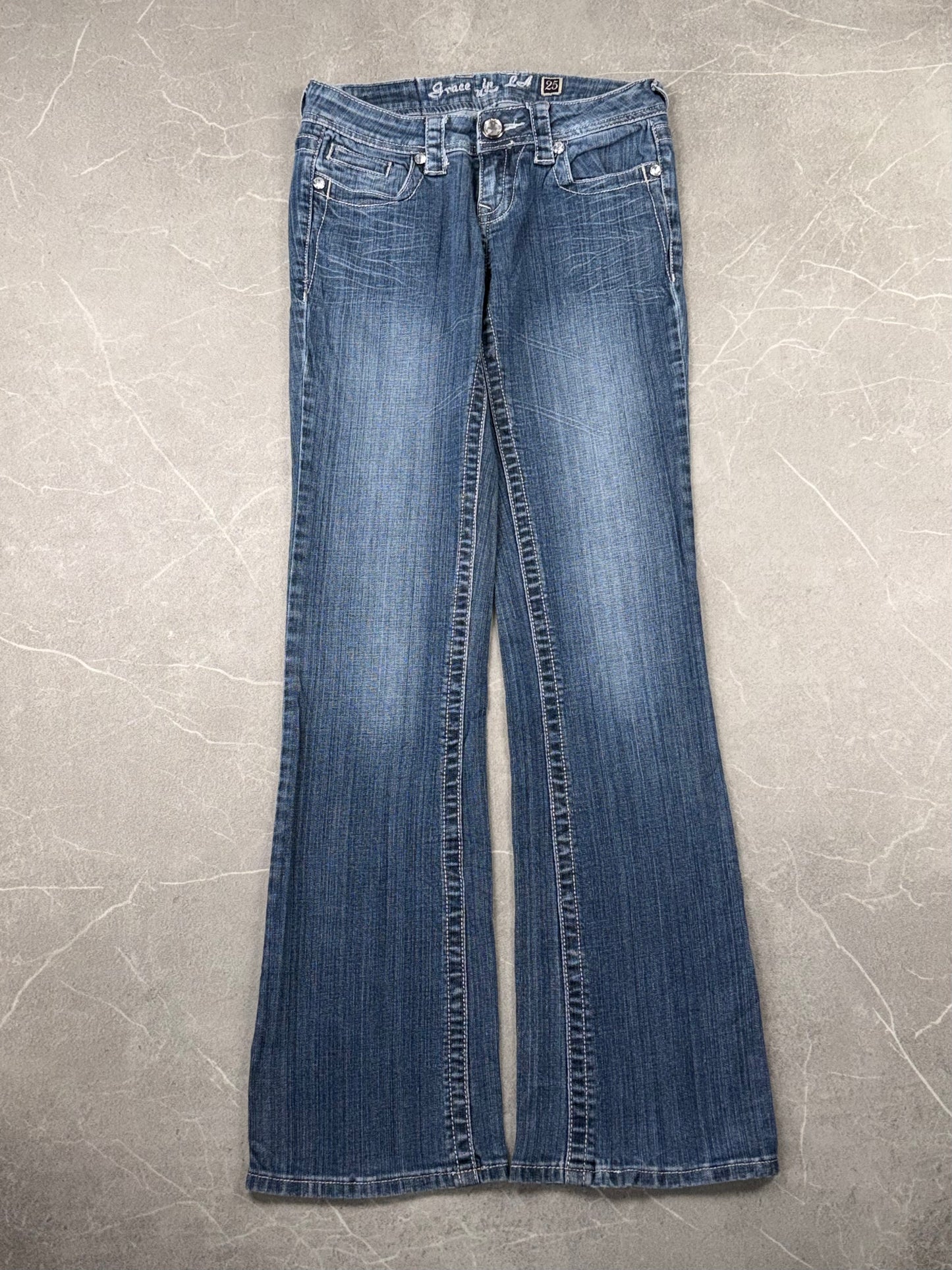 Grace in LA Bootcut Low Rise // 25 (Xs)