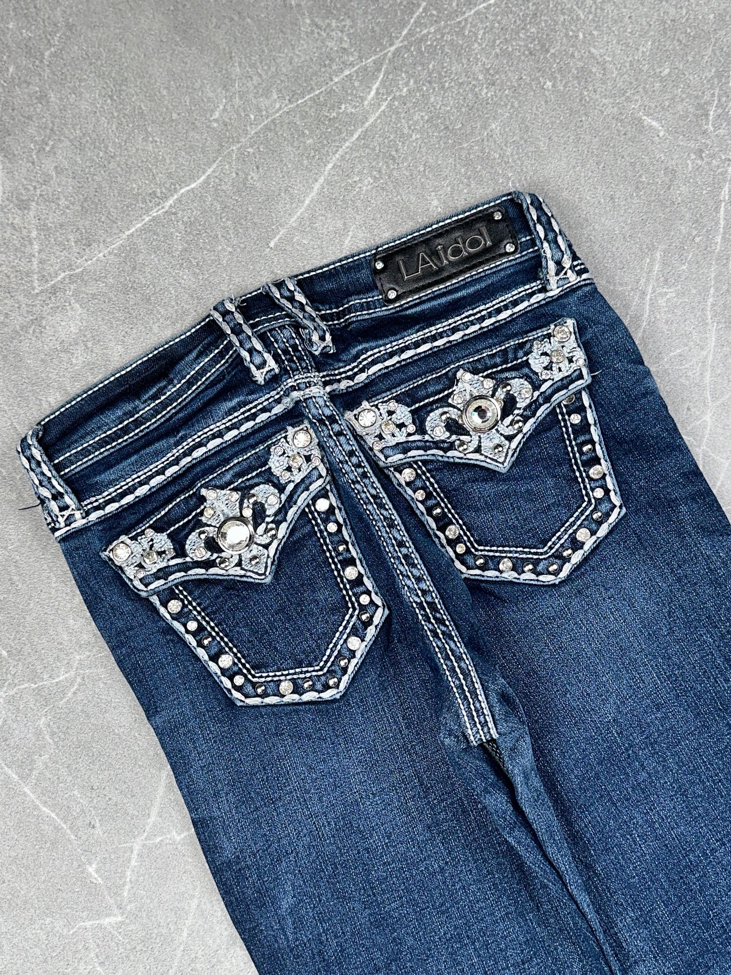 LA Idol USA Bootcut Low-Mid Rise // Xs