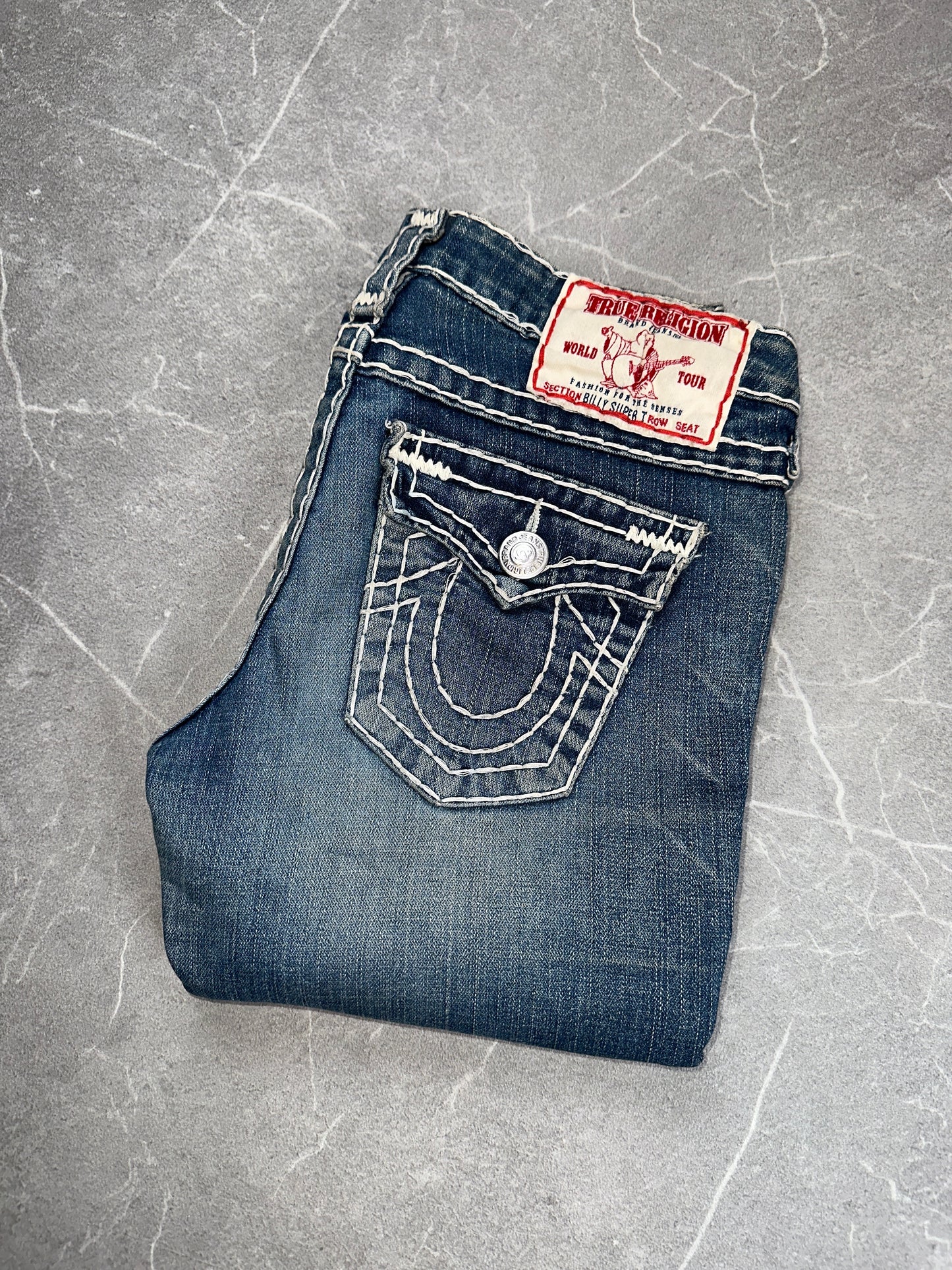 True Religion Straight Low Rise // 28 (M)