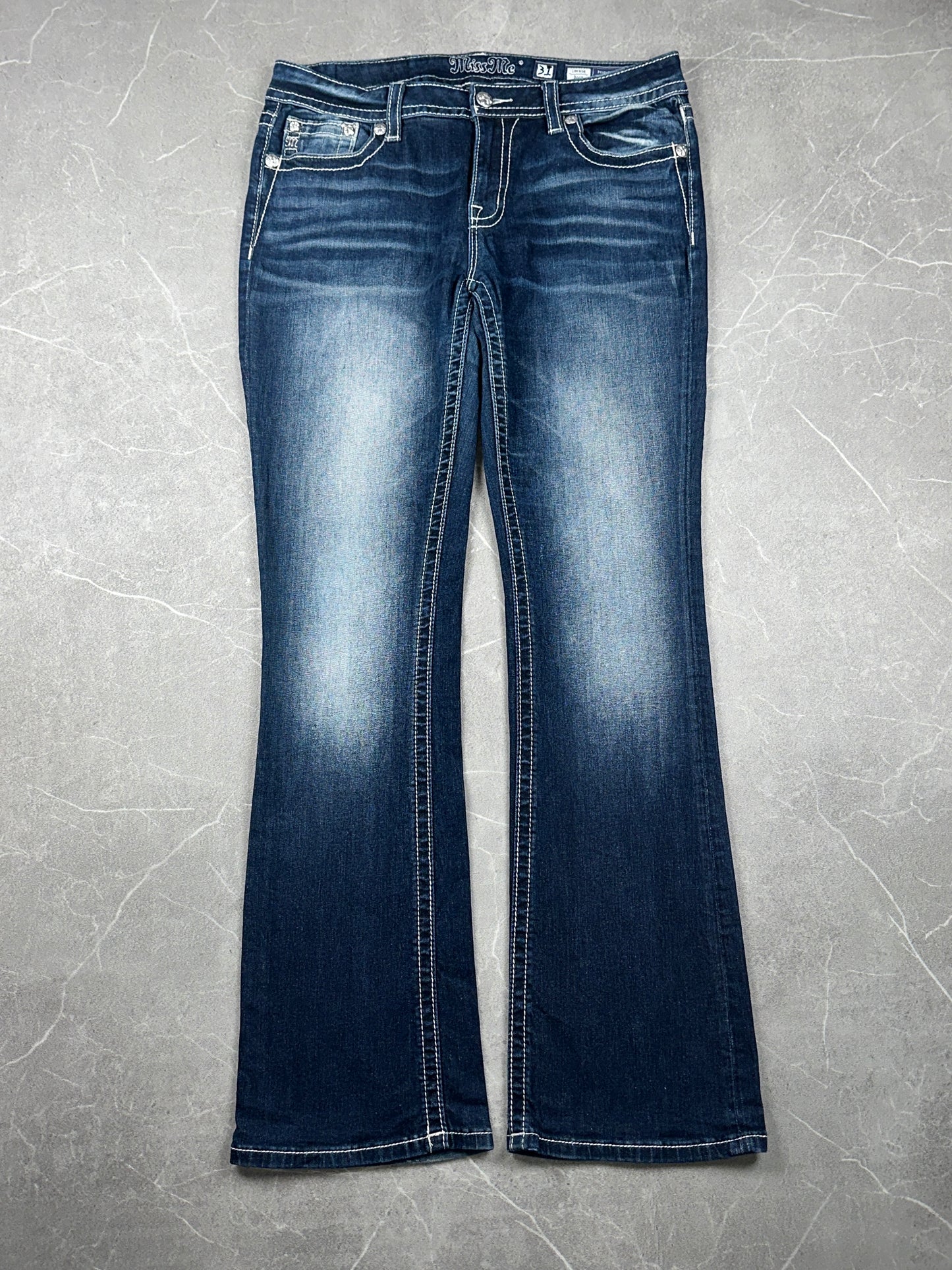 Miss Me Bootcut Low Rise // 31 (L)