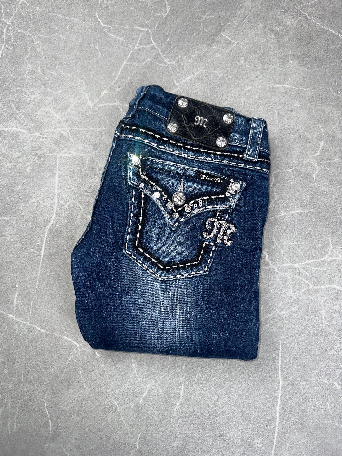 Miss Me Bootcut Low Rise // 25 (Xs)