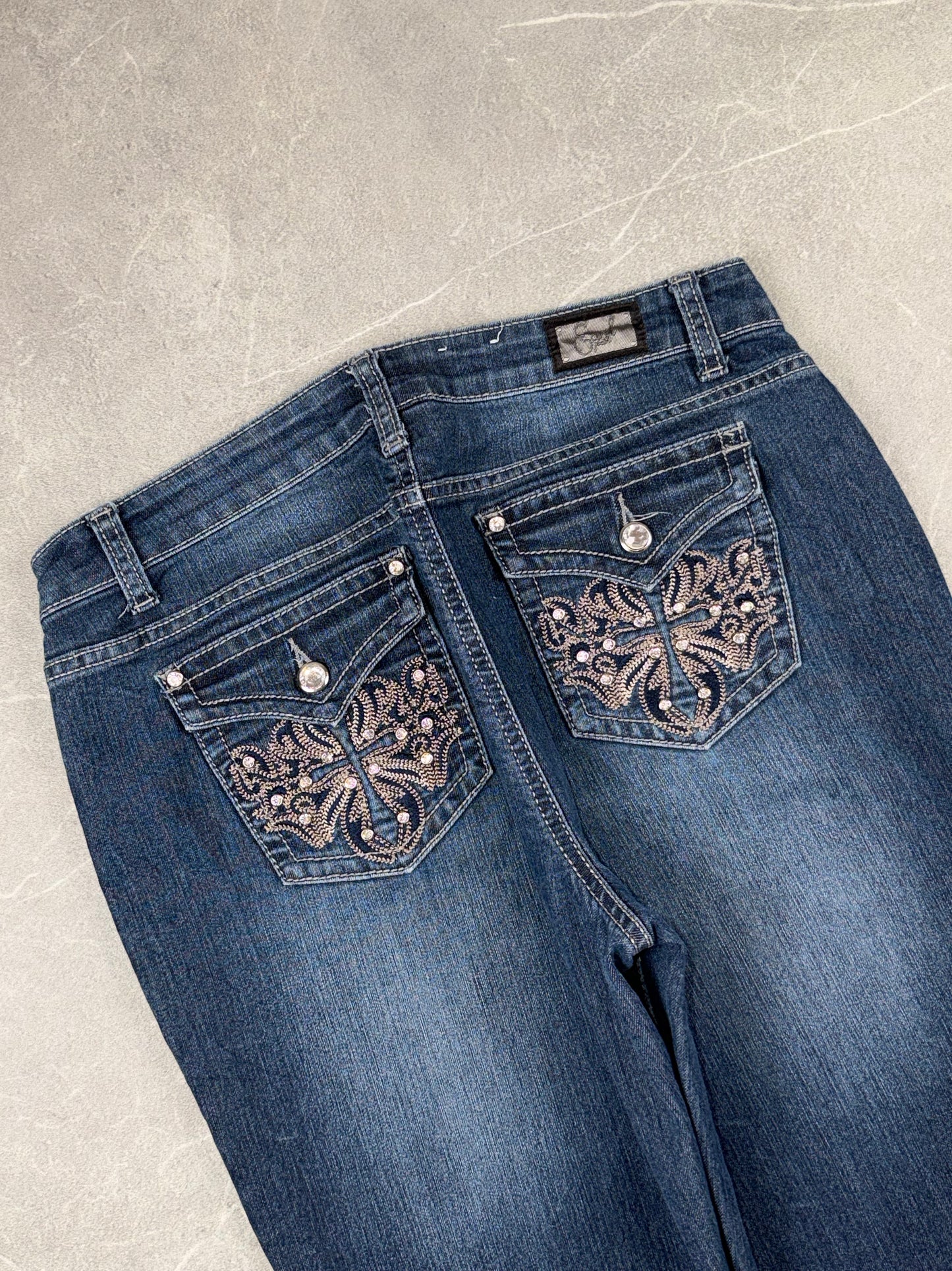 Earl Jeans Bootcut Mid Rise // M