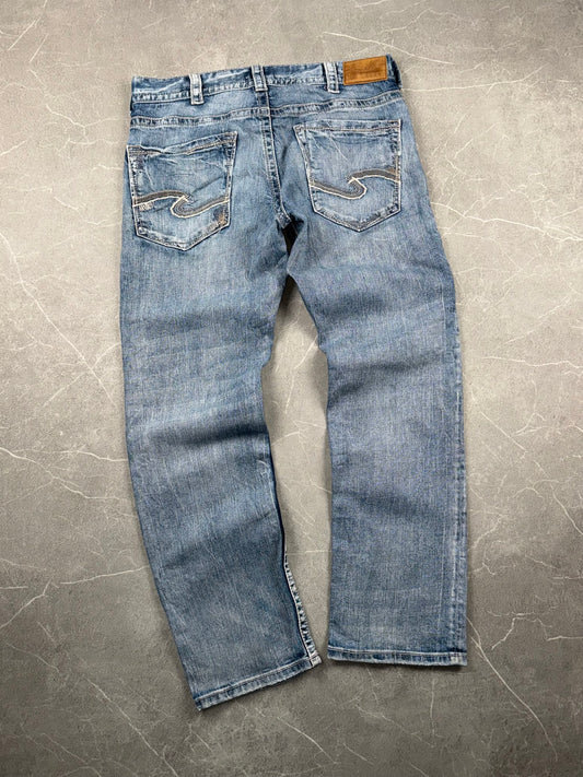 Silver Jeans Straight // L