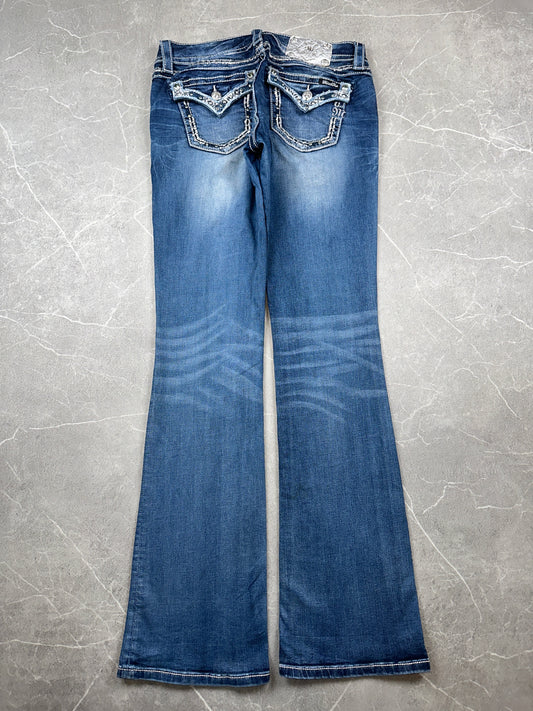 Miss Me Bootcut Low Rise // 29 (M)