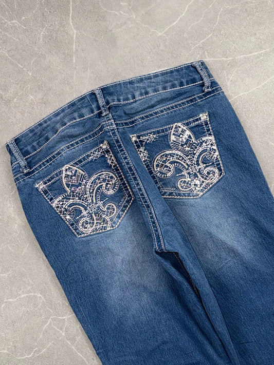 Ana Jeans Bootcut Mid Rise // M
