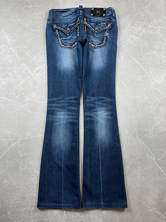 Miss Me Bootcut Low Rise // 25 (Xs)