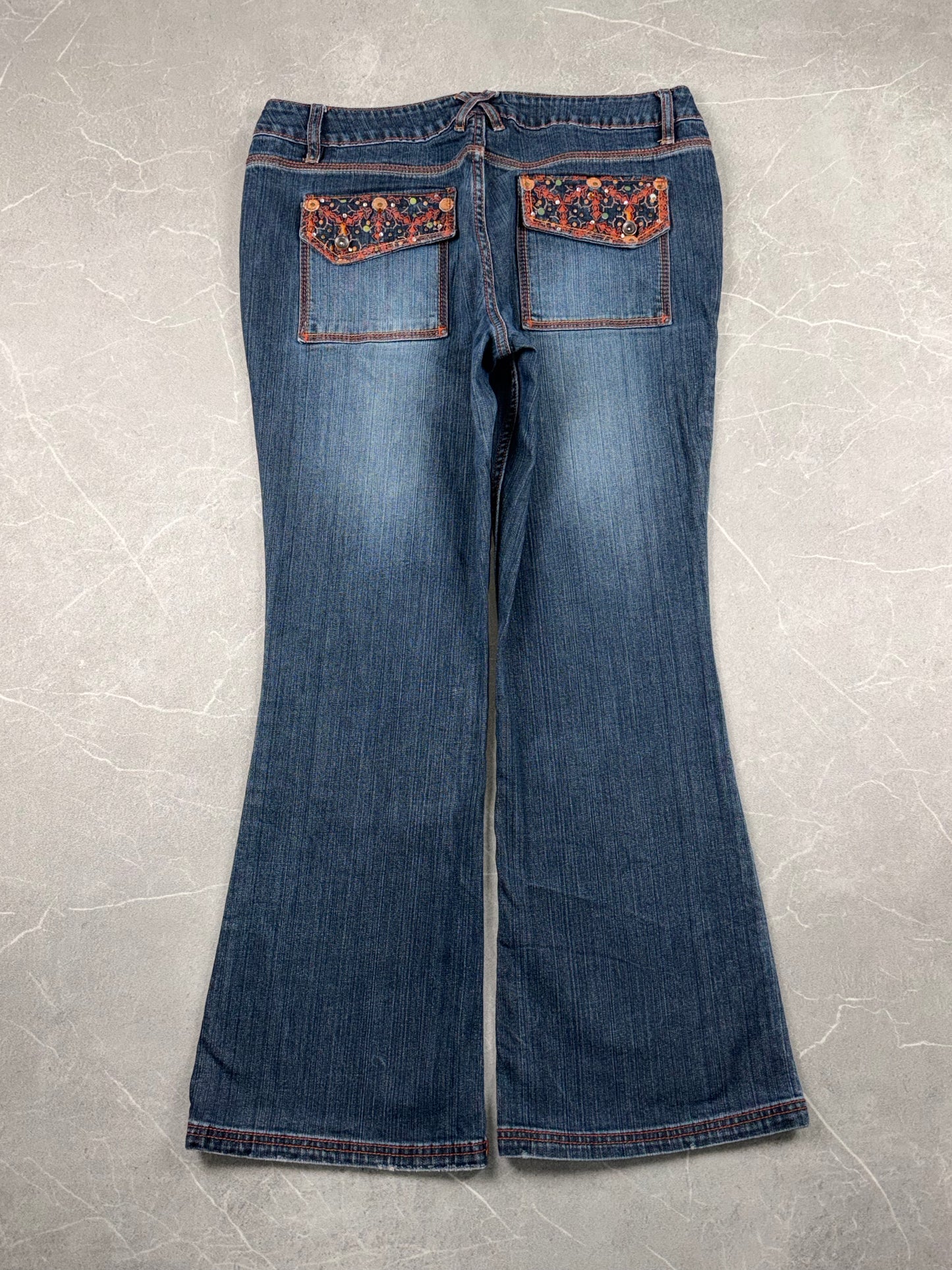 Vintage Jeans Bootcut Mid Rise // L