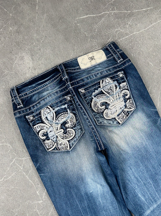 Miss Me Bootcut Low Rise // 25 (Xs)