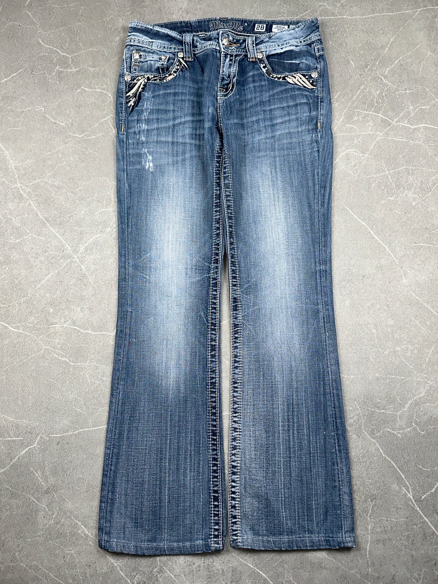 Miss Me Bootcut Low Rise // 28 (M)