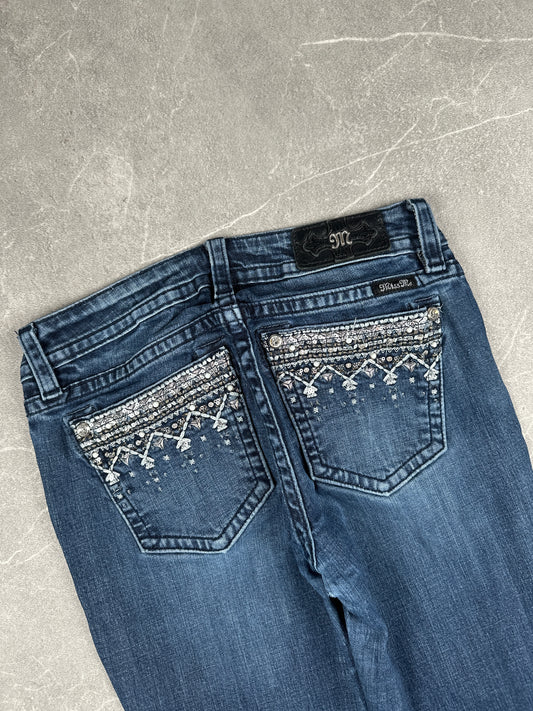 Miss Me Bootcut Mid Rise // 28 (M)