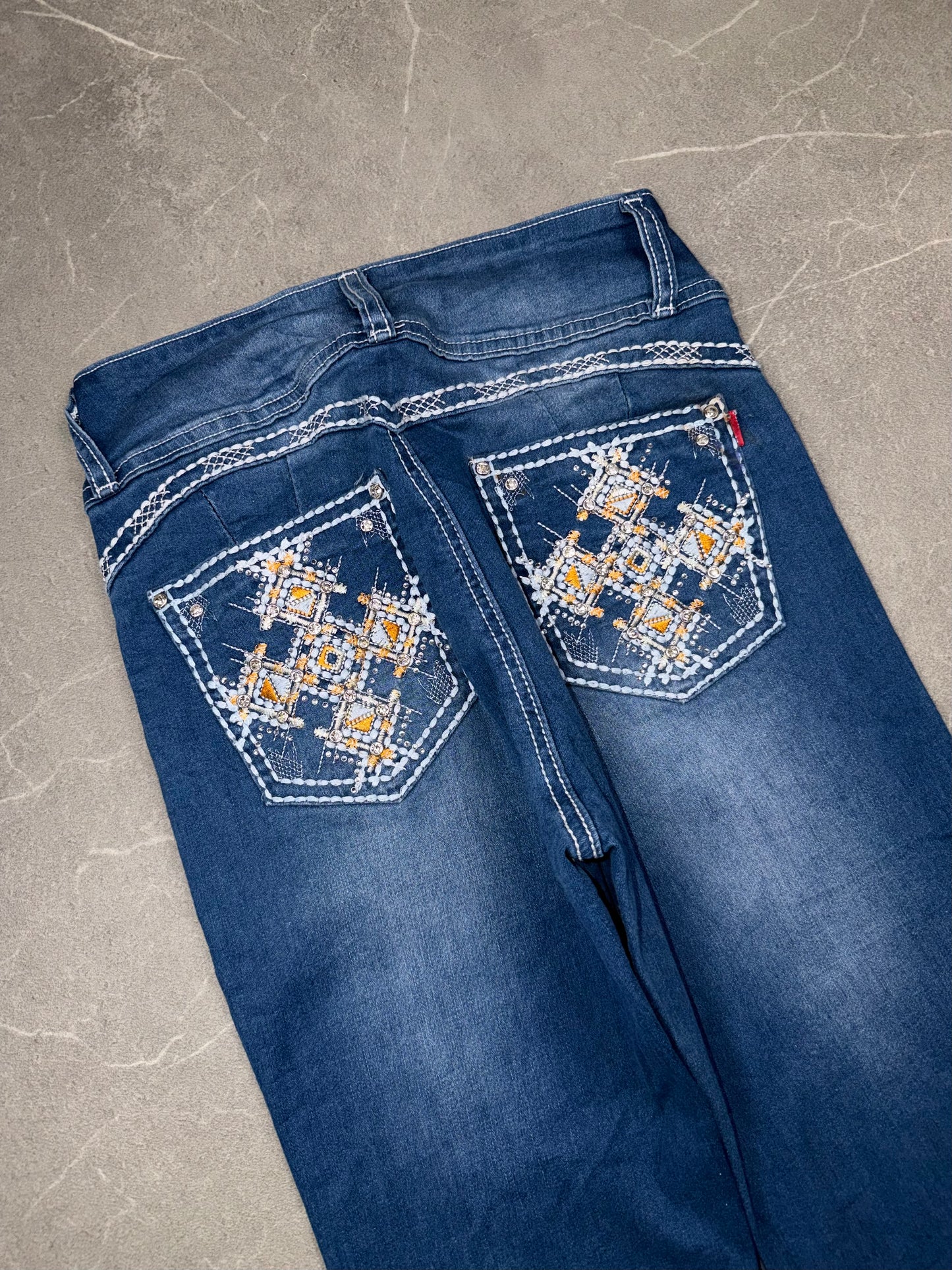 LoveYou Bootcut Mid Rise // XS