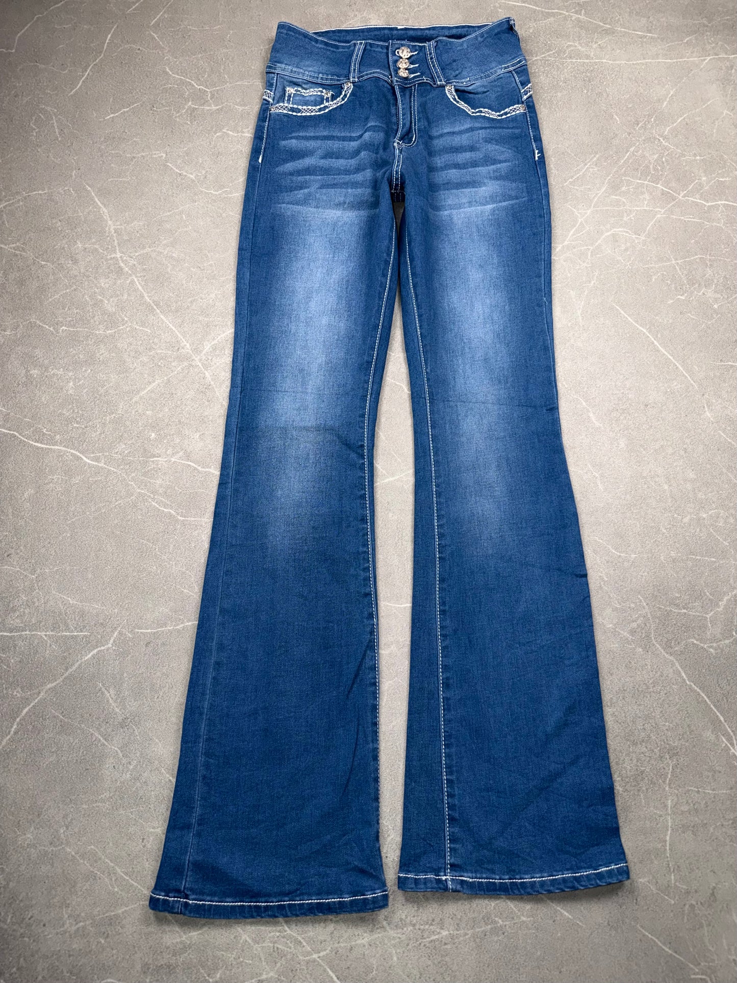 LoveYou Bootcut Mid Rise // XS