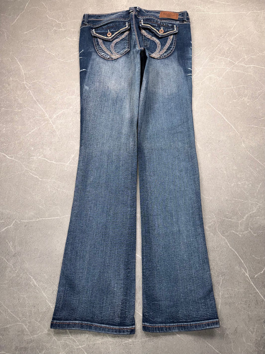 Ariya Bootcut Low Rise // M