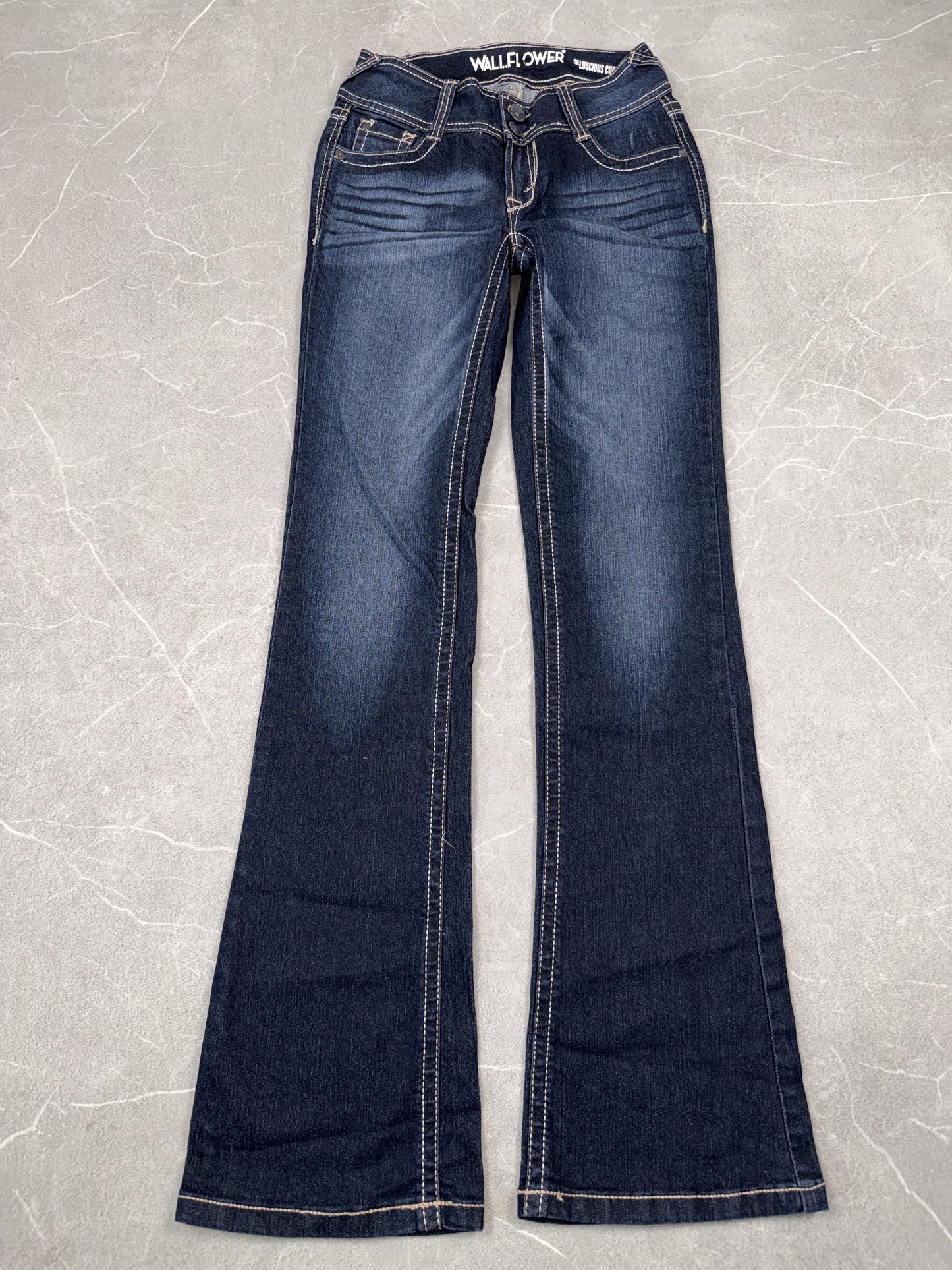 Wallflower Bootcut Low Rise // XS